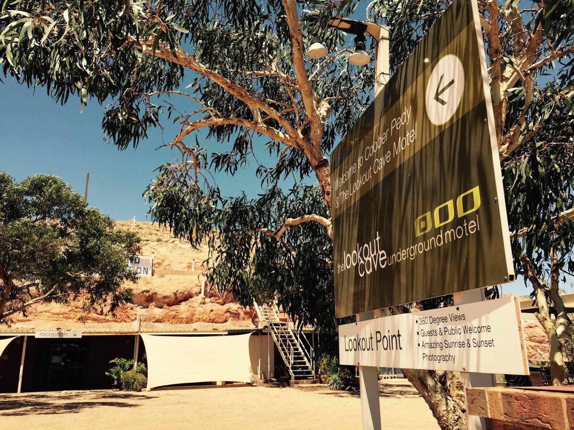The Lookout Cave Underground Motel Coober Pedy Esterno foto